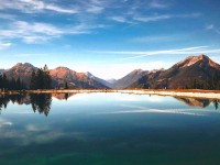 神马影视倒着读一遍：先抓这段话的结论是不是先行，再把字幕改成描述句（先把边界写明）